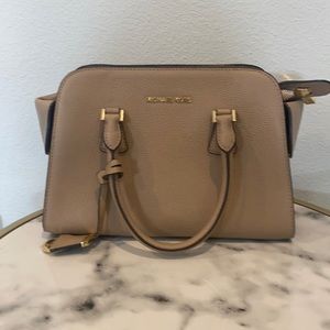 Michel kors tote